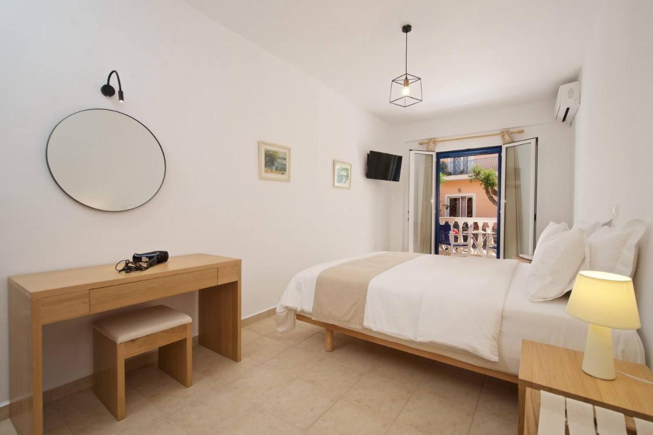 Nefeli Apartments Agia Efimia Eksteriør bilde